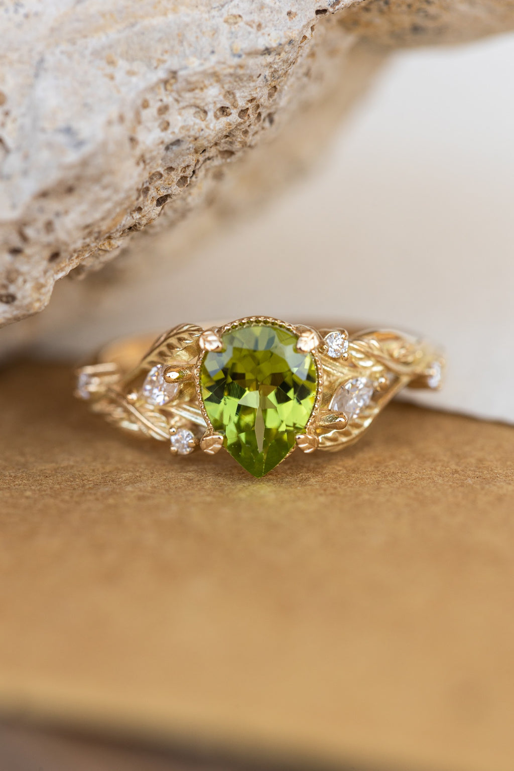 Peridot engagement deals ring white gold