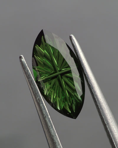 Tourmaline | natural, green color, fantasy-cut, 10x5mm, 0.7ct - Eden Garden Jewelry™