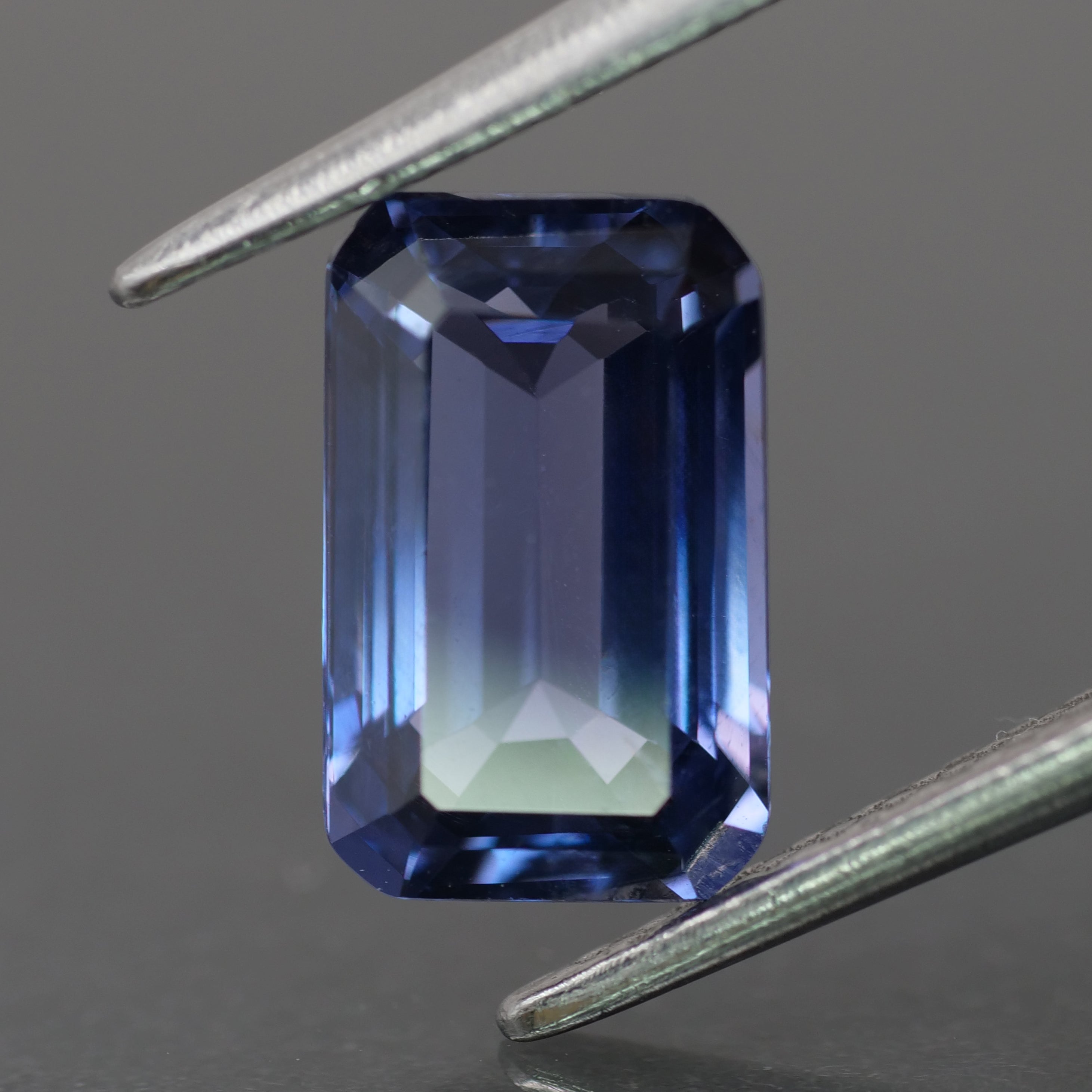 Spinel natural, purplish blue color, emerald-cut, *8x5mm,
