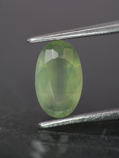 Opalescent Sapphire | natural, hazy waves: yellowish green color, oval-cut, 8.5x5mm, *1.3ct - Eden Garden Jewelry™