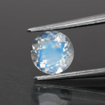 Moonstone | natural, round-cut, 6mm, 0.7ct, Africa - Eden Garden Jewelry™