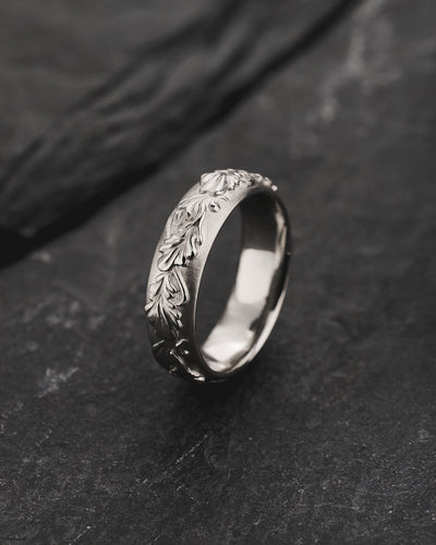 Oak Leaves Wedding Band, Comfort Fit - Eden Garden Jewelry™