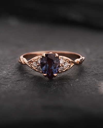 Leafy Engagement Ring with Color-changing Alexandrite / Gloria - Eden Garden Jewelry™