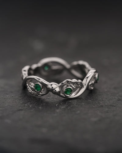 READY TO SHIP Emerald oak leaves unisex wedding band, 14K white gold, AVAILABLE RING SIZE: 9 US - Eden Garden Jewelry™