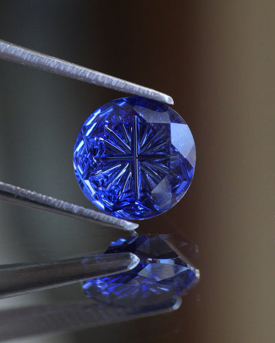 Sapphire | lab-grown, blue color, round shape, fantasy-cut, 9mm, 3ct - Eden Garden Jewelry™