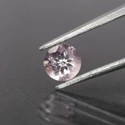 Morganite | natural, pink color, round-cut, 5mm, 0.5ct, Madagascar - Eden Garden Jewelry™