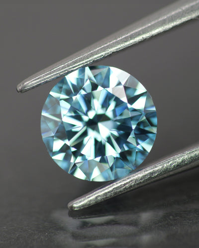 Lab grown diamond | IGI certified | round-cut, *7.5mm, Fancy vivid blue color, VS-VVS, *1.5ct - Eden Garden Jewelry™