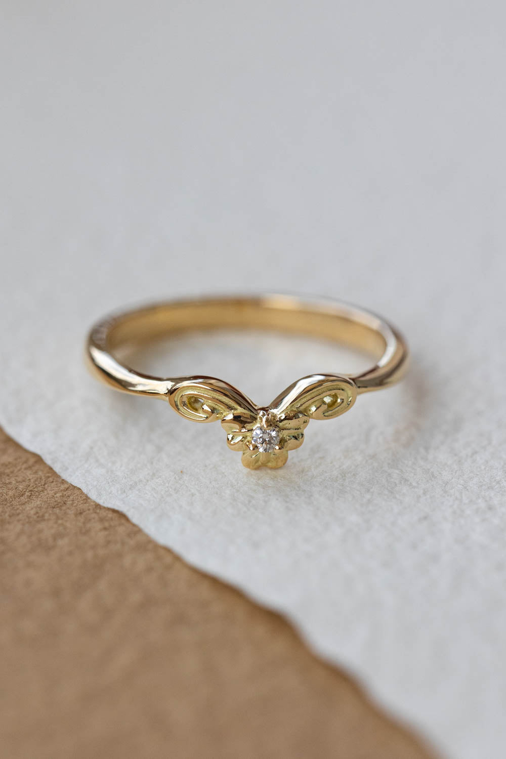 Clover leaf wedding band with diamond | Matching ring for Horta - Eden Garden Jewelry™