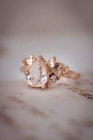 Morganite and diamonds engagement ring / Vineyard - Eden Garden Jewelry™