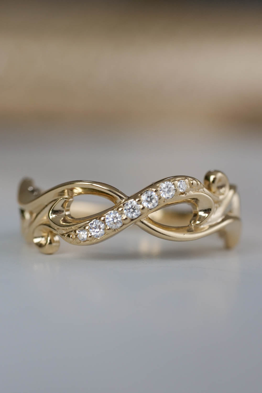 Infinity Wedding Band With Diamonds 14K Gold wedding band – Eden