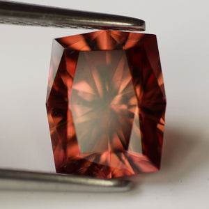 Zircon | natural, orangish pink colour, one of a kind precision cut, 2.99 ct - Eden Garden Jewelry™
