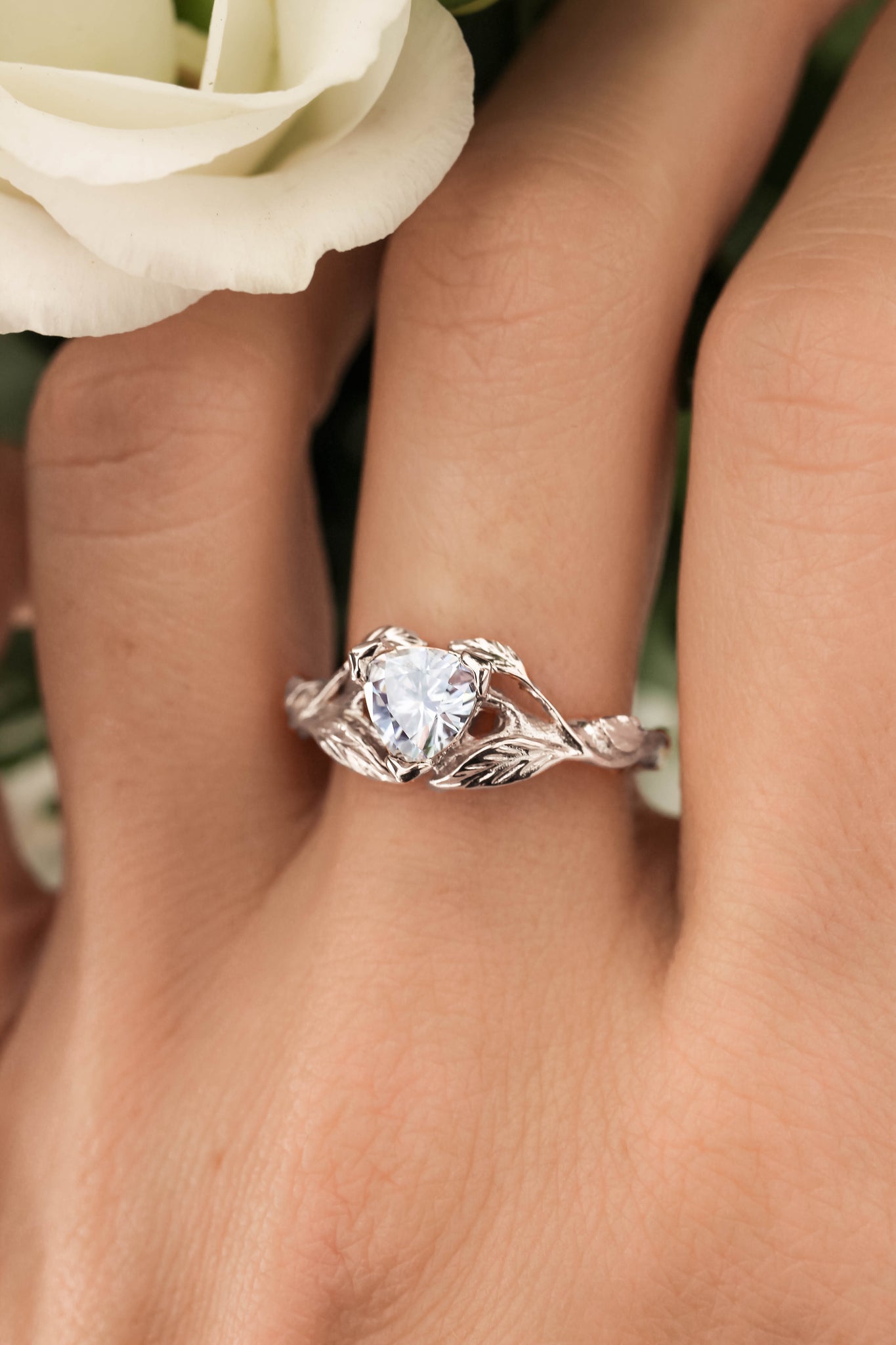Clematis | branch engagement ring setting, trillion gemstone - Eden Garden Jewelry™