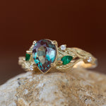 Colour changing alexandrite engagement ring, gold vines proposal ring / Patricia - Eden Garden Jewelry™