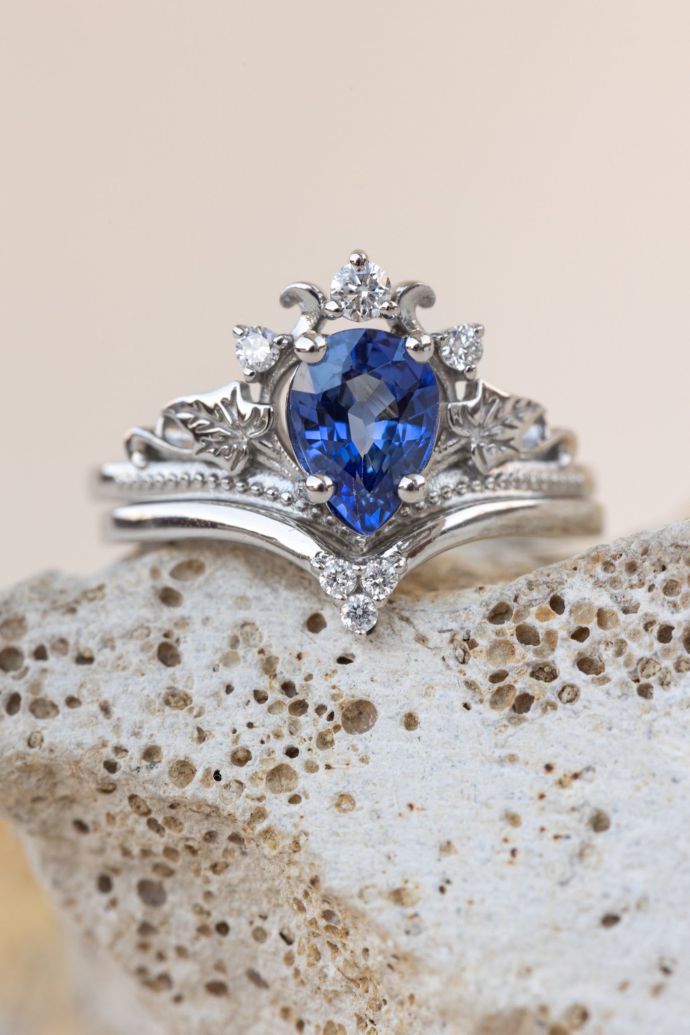 READY TO SHIP: Ariadne bridal set in 14K white gold, pear cut natural sapphire 7x5 mm, lab grown diamonds, RING SIZE: 4.5 US