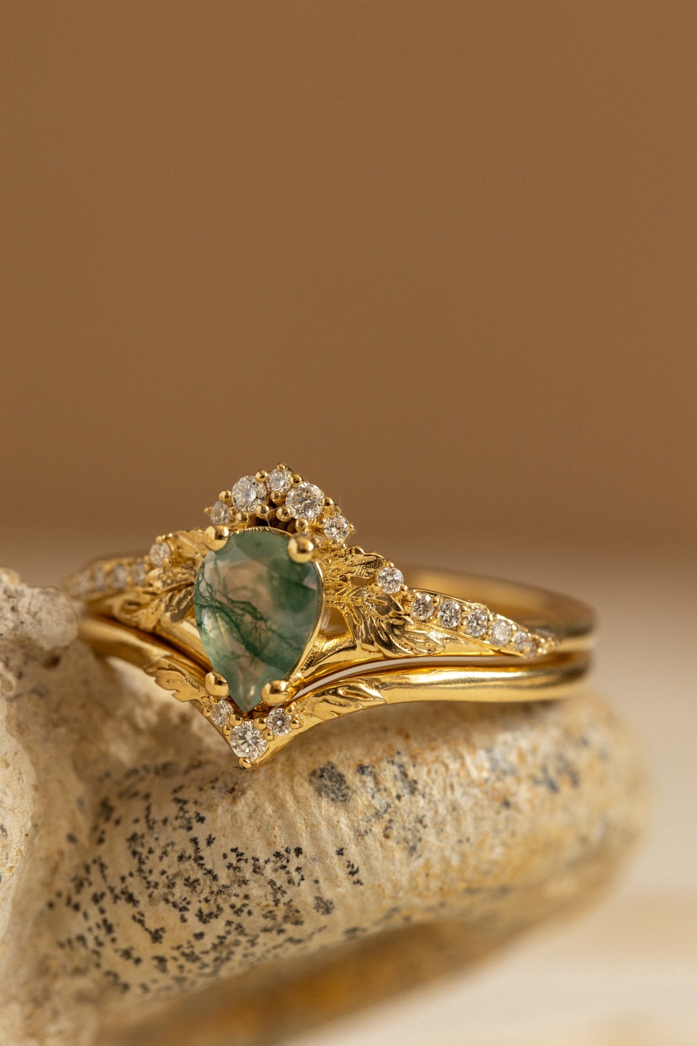 Natural green moss agate bridal ring set / Amelia - Eden Garden Jewelry™