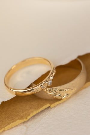 Wedding rings set for couples: satin band with palm leaf for him, wreath ring with gemstones for her - Eden Garden Jewelry™