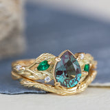 Colour changing alexandrite engagement ring, gold vines proposal ring / Patricia - Eden Garden Jewelry™