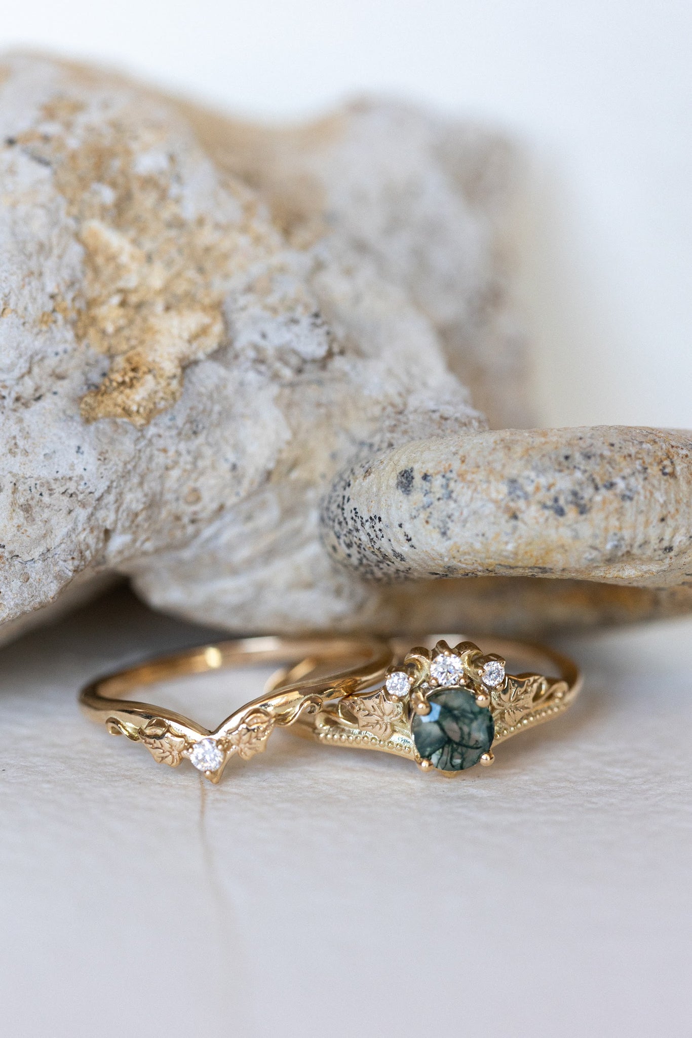 Round moss agate bridal ring set, diamond tiara rings / Ariadne - Eden Garden Jewelry™