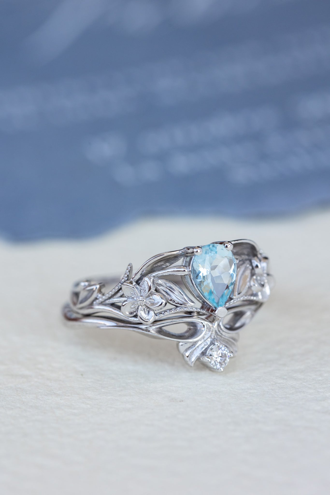 Natural aquamarine engagement ring set, art nouveau flower bridal ring set / Eloise - Eden Garden Jewelry™