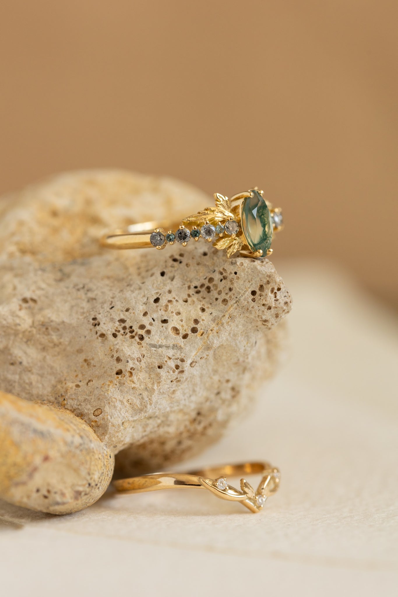 Marquise moss agate bridal ring set with salt&pepper diamonds and teal sapphires / Verbena - Eden Garden Jewelry™