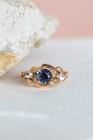 Alexandrite and moonstones engagement ring / Azalea - Eden Garden Jewelry™