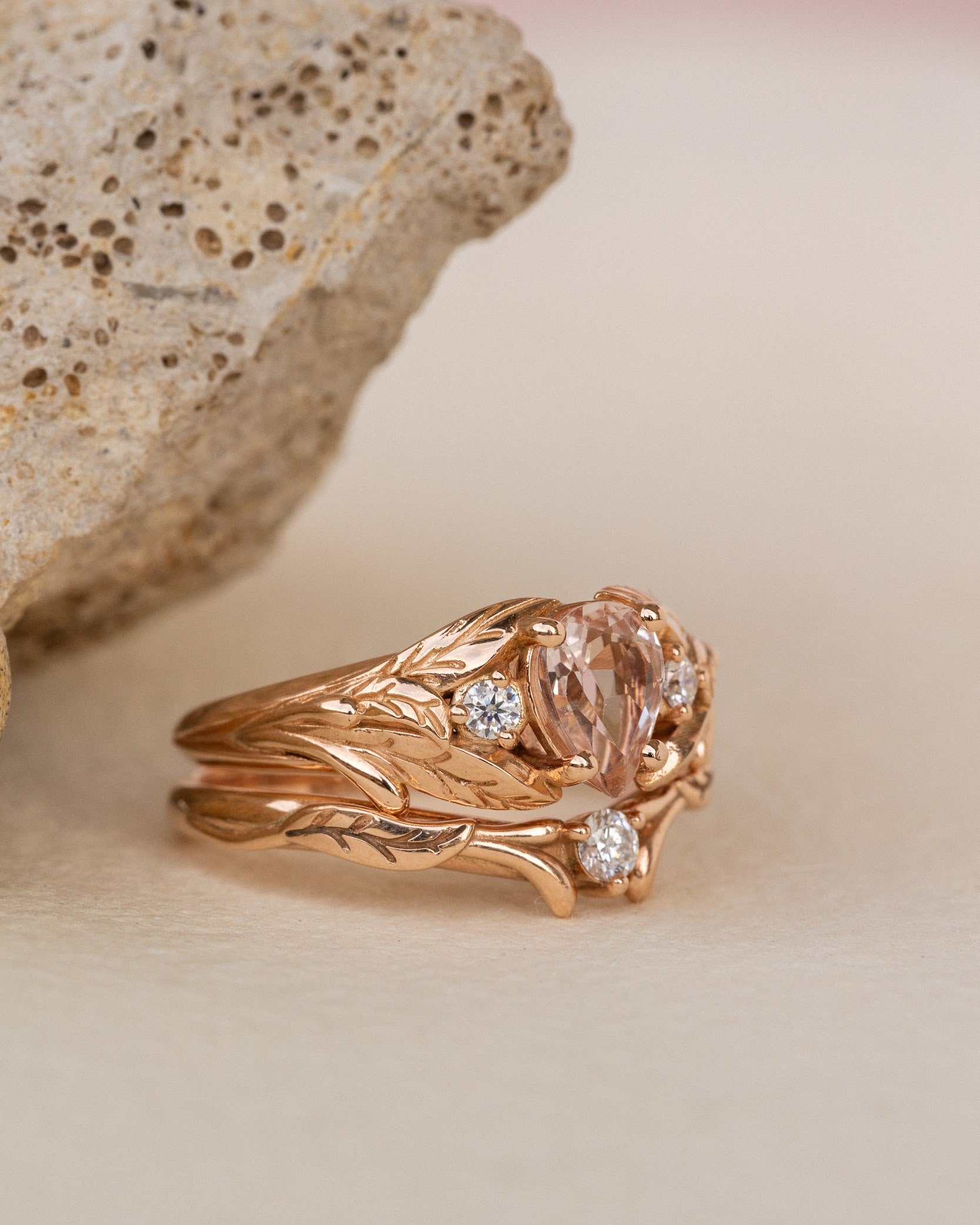 Natural rose morganite and side diamonds rose gold bridal ring set / Wisteria - Eden Garden Jewelry™