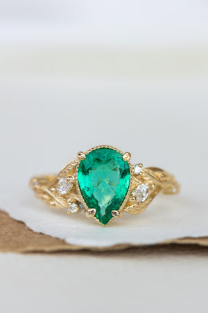 Natural emerald bridal ring set, gold leaves stacking rings with diamonds / Patricia - Eden Garden Jewelry™