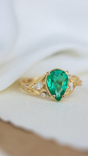 Big pear natural emerald engagement ring, gold nature inspired promise ring / Patricia - Eden Garden Jewelry™