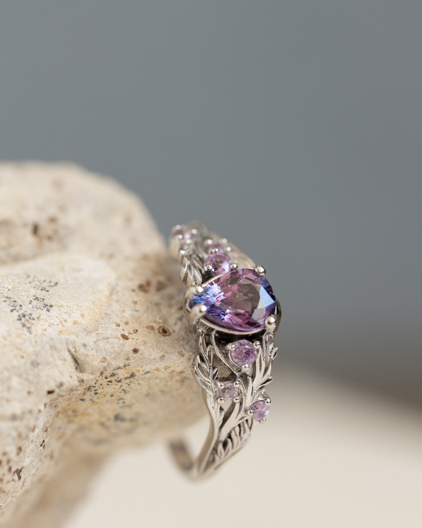 Natural bicolor purple sapphire nature inspired white gold engagement ring / Japanese Maple - Eden Garden Jewelry™