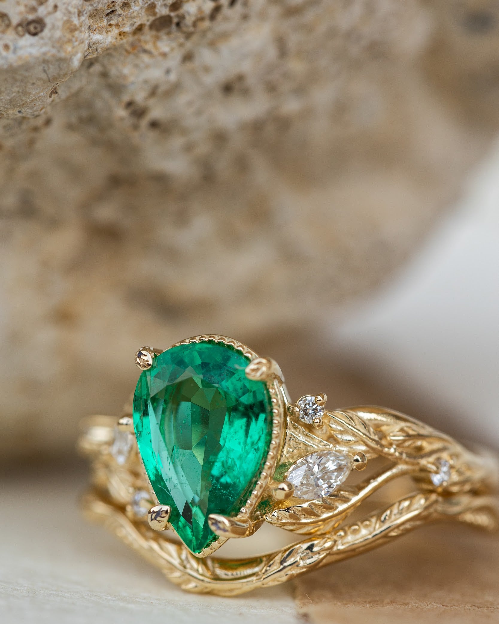 Natural emerald bridal ring set, gold leaves stacking rings with diamonds / Patricia - Eden Garden Jewelry™