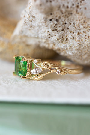 2.22ct Natural Fancy Light Green Diamond Engagement Ring GIA 18K White Gold