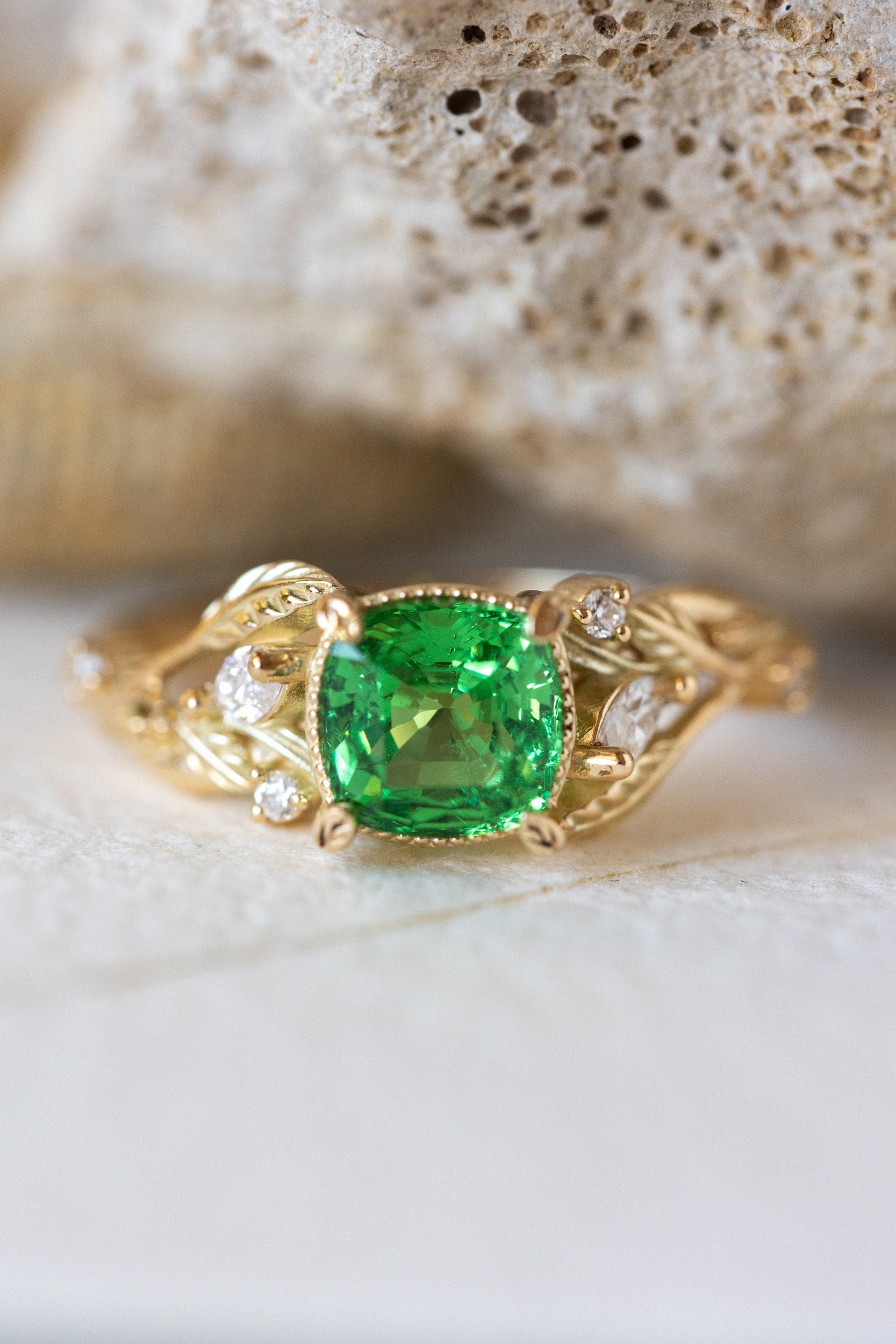 Tsavorite garnet engagement ring, gold ring with leaves and diamonds / Patricia - Eden Garden Jewelry™