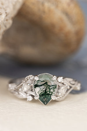 Unique moss agate engagement ring with diamonds, nature themed leaves and diamonds ring / Patricia - Eden Garden Jewelry™