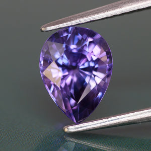 Sapphire | IGI certified | natural, purple color, pear cut 8x6mm, 1.5ct - Eden Garden Jewelry™