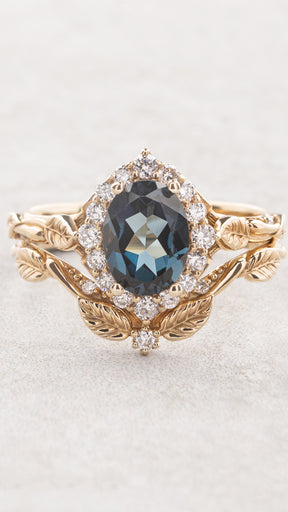 Rose branch inspired bridal ring set with blue topaz and diamonds / Florentina - Eden Garden Jewelry™