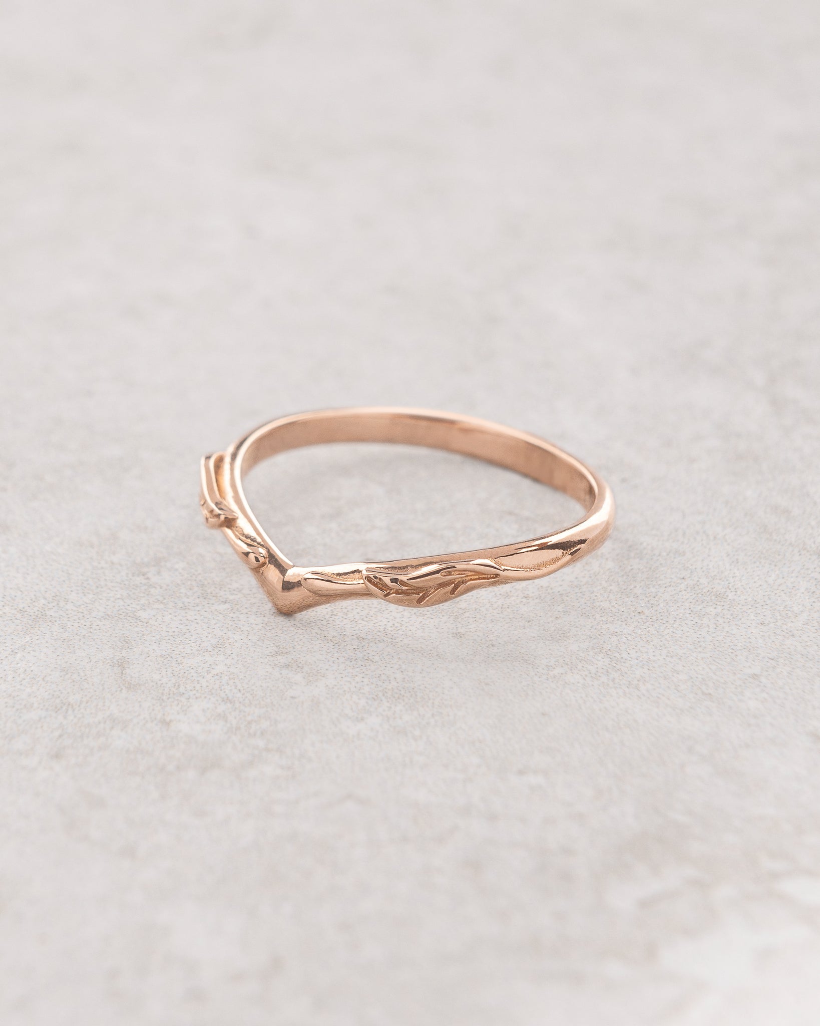 Simple curved stacking wedding band / Wisteria