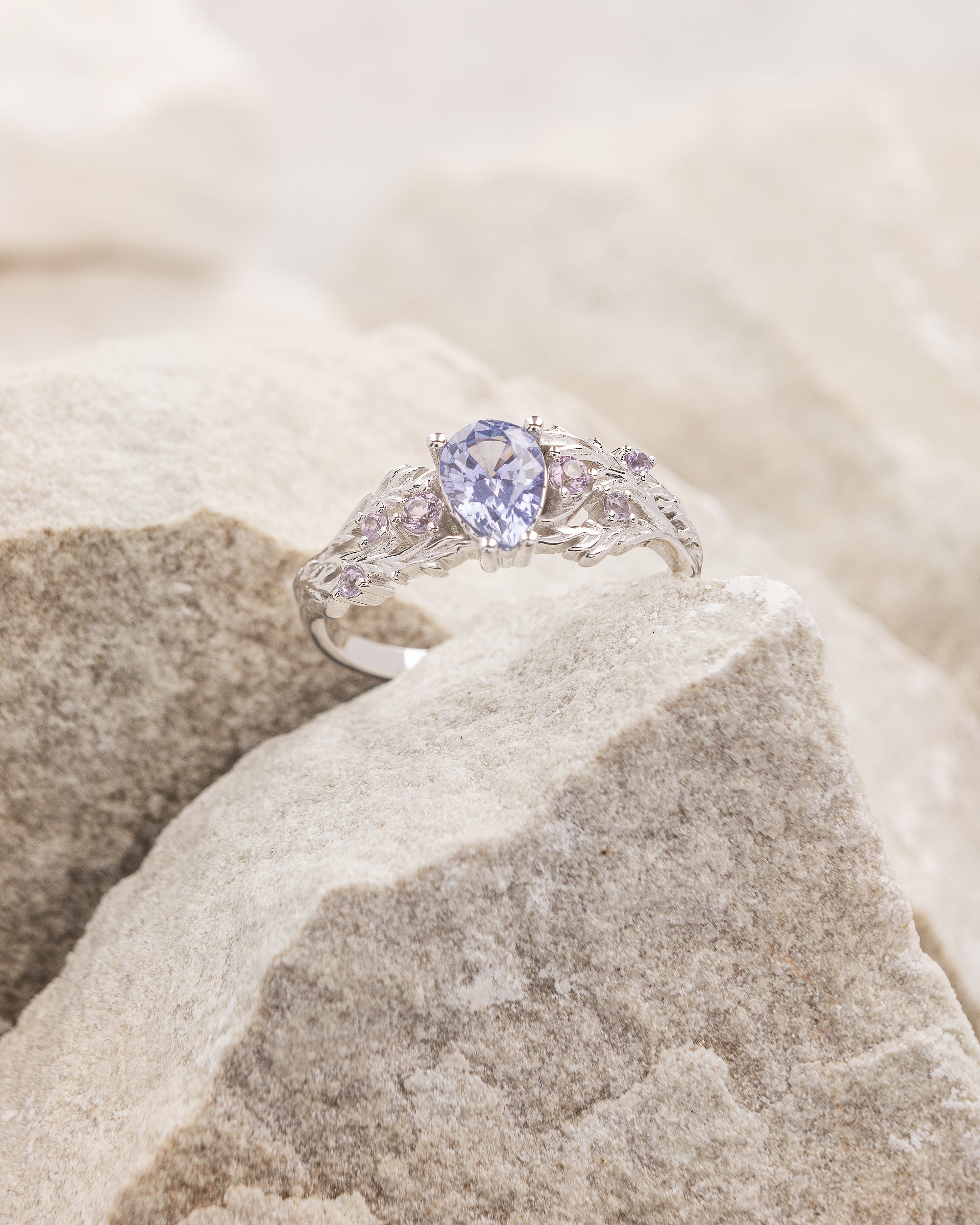 Japanese Maple leaves ring purple sapphire and accent pink sapphires / Japanese Maple - Eden Garden Jewelry™