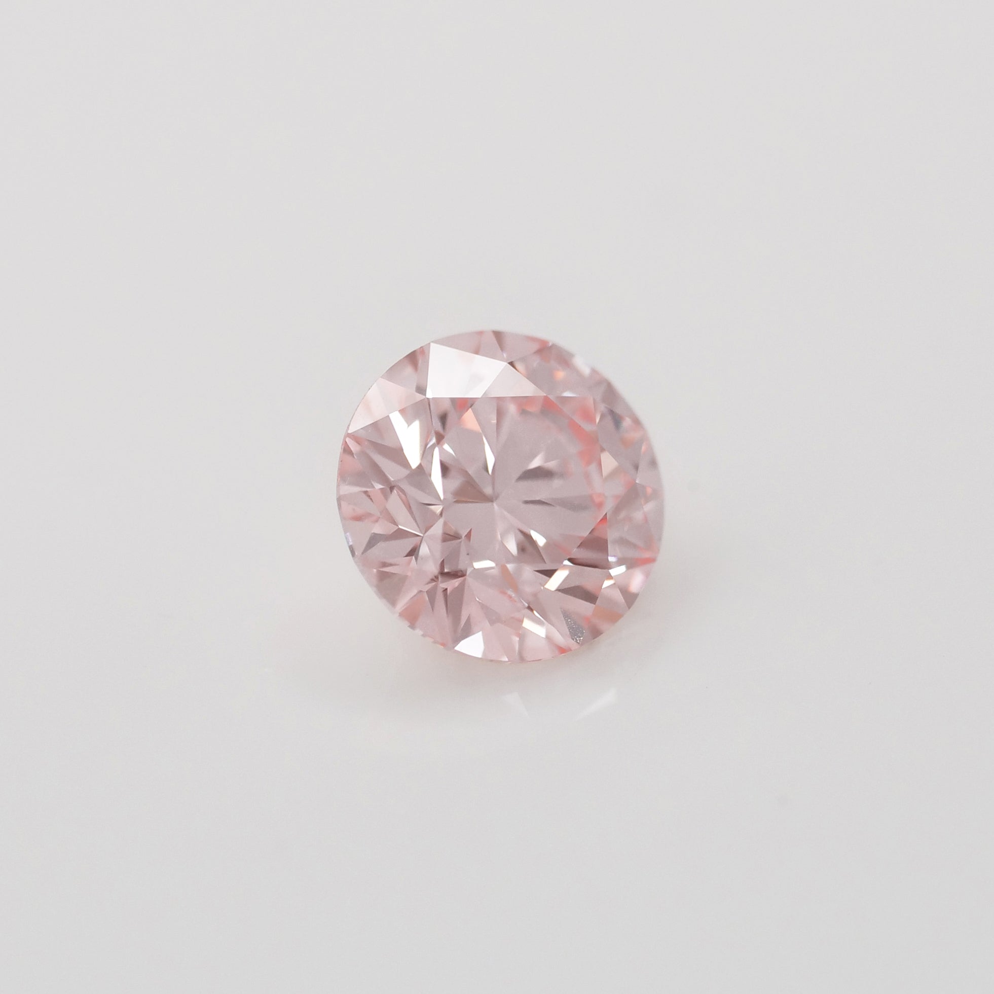 Lab grown diamond | IGI certified | round-cut, 6mm, Fancy vivid pink color, VS1, 0.9ct - Eden Garden Jewelry™