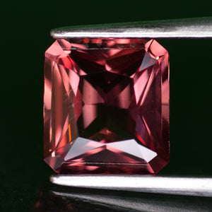 Pink Spinel | natural, rosewood pink color, octagon cut *8x7.5mm, VS, 2.53ct - Eden Garden Jewelry™