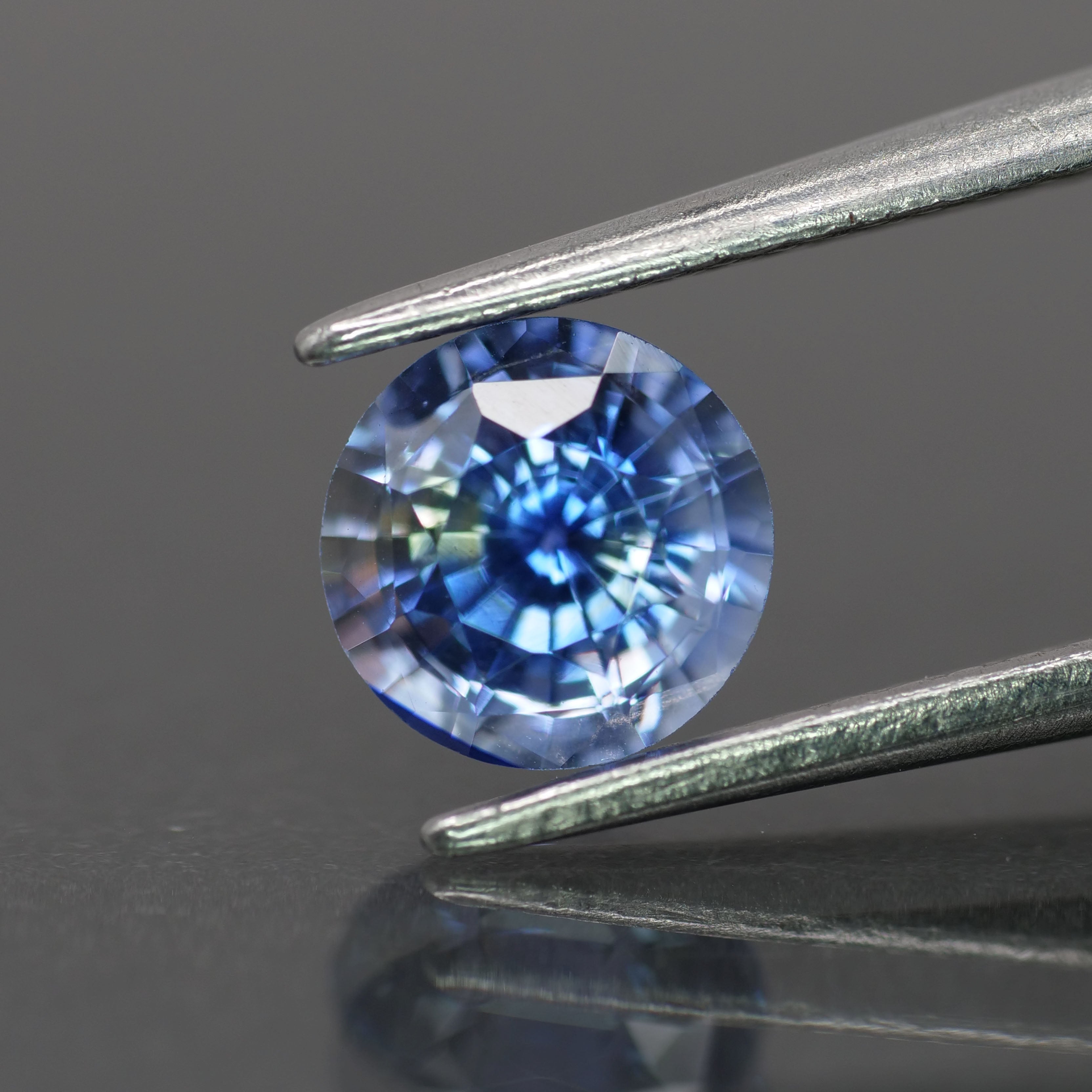 Sapphire | natural, multicolor: blue & yellow, round-cut, 6mm, 1.2ct - Eden Garden Jewelry™