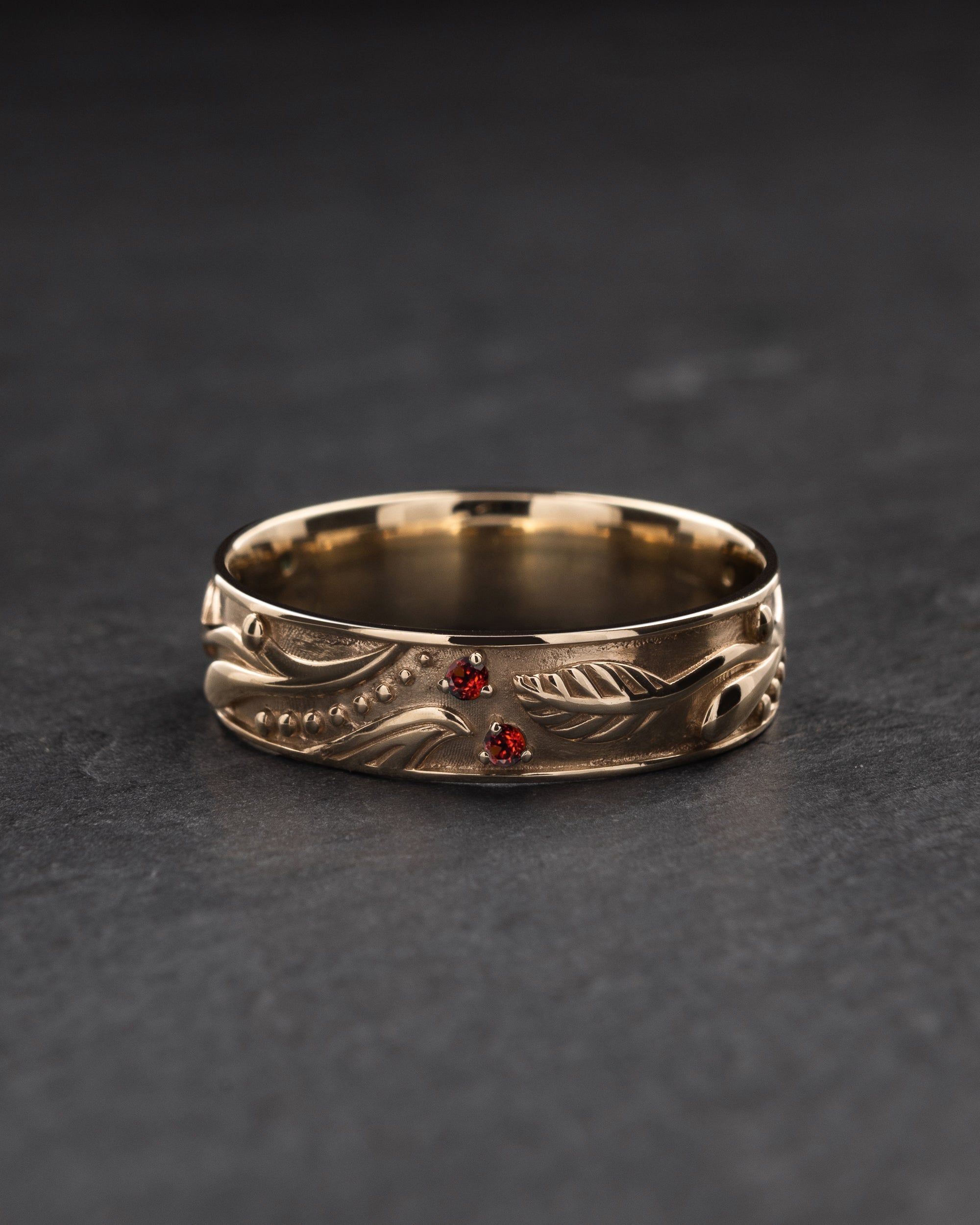 Nature inspired wedding band with garnets / Callisto - Eden Garden Jewelry™