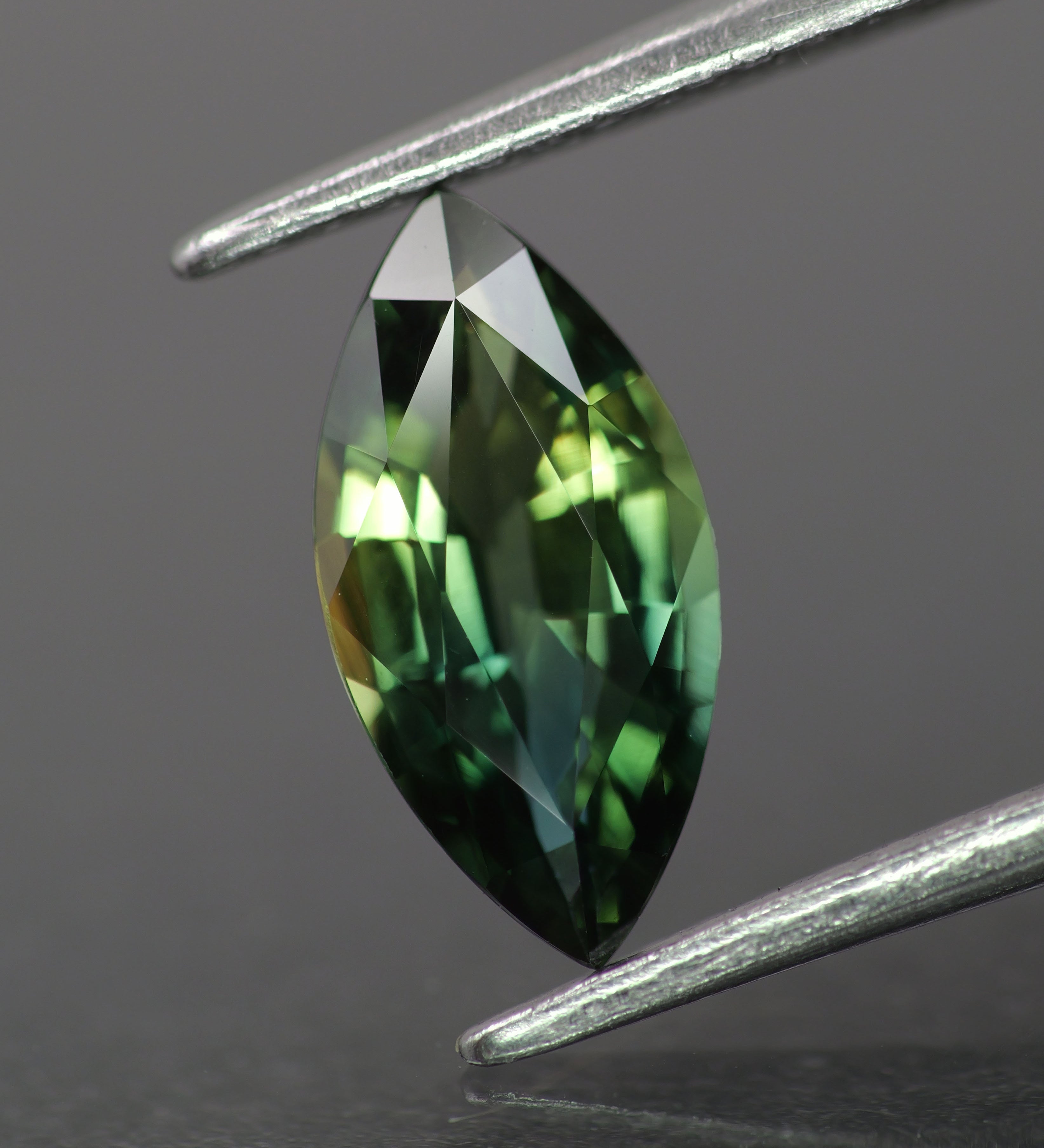 Sapphire | natural, teal color/color changing, marquise-cut, 10x5mm, 1.1ct - Eden Garden Jewelry™