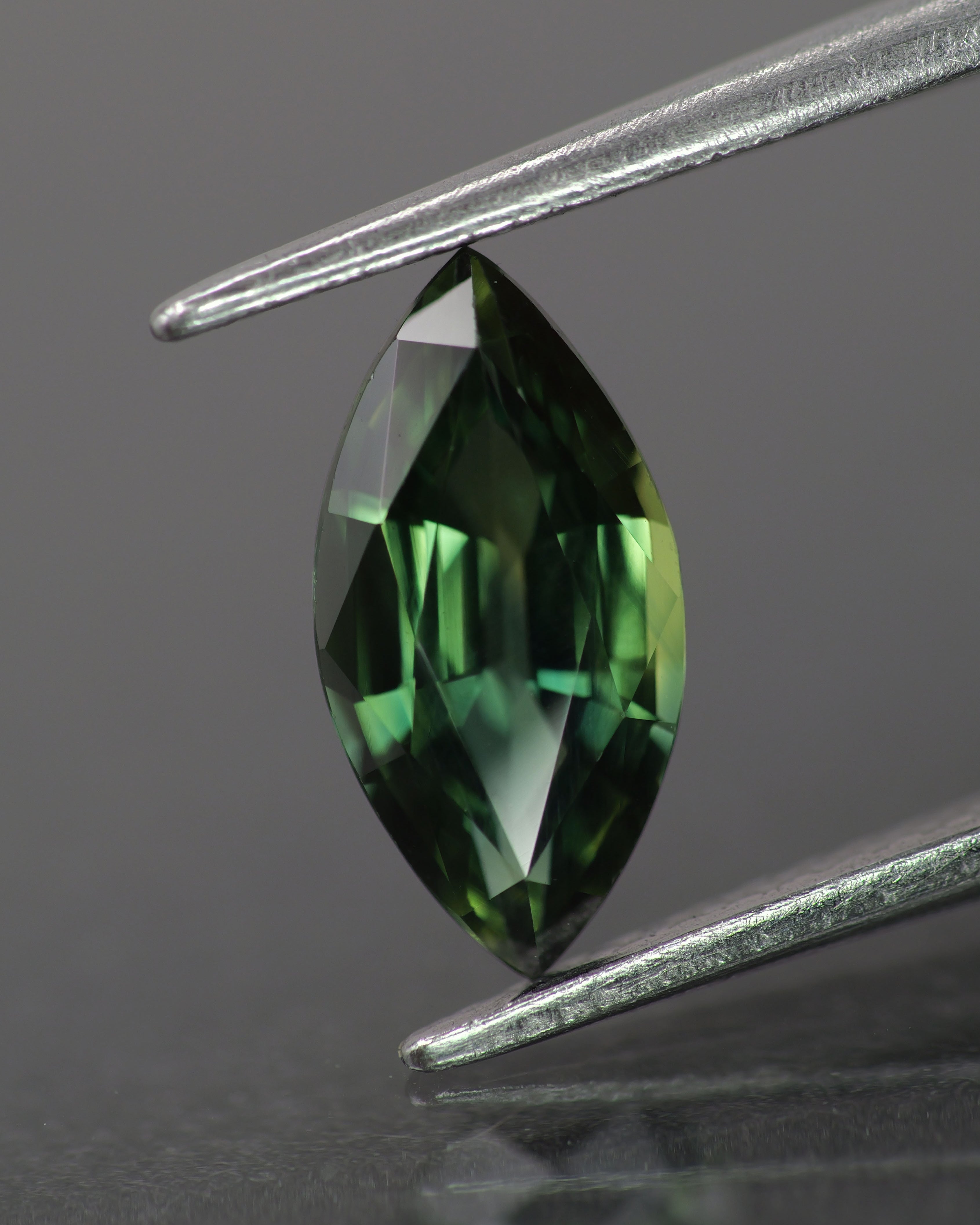 Sapphire | natural, green color, marquise-cut, 10x5mm, *1.2ct - Eden Garden Jewelry™