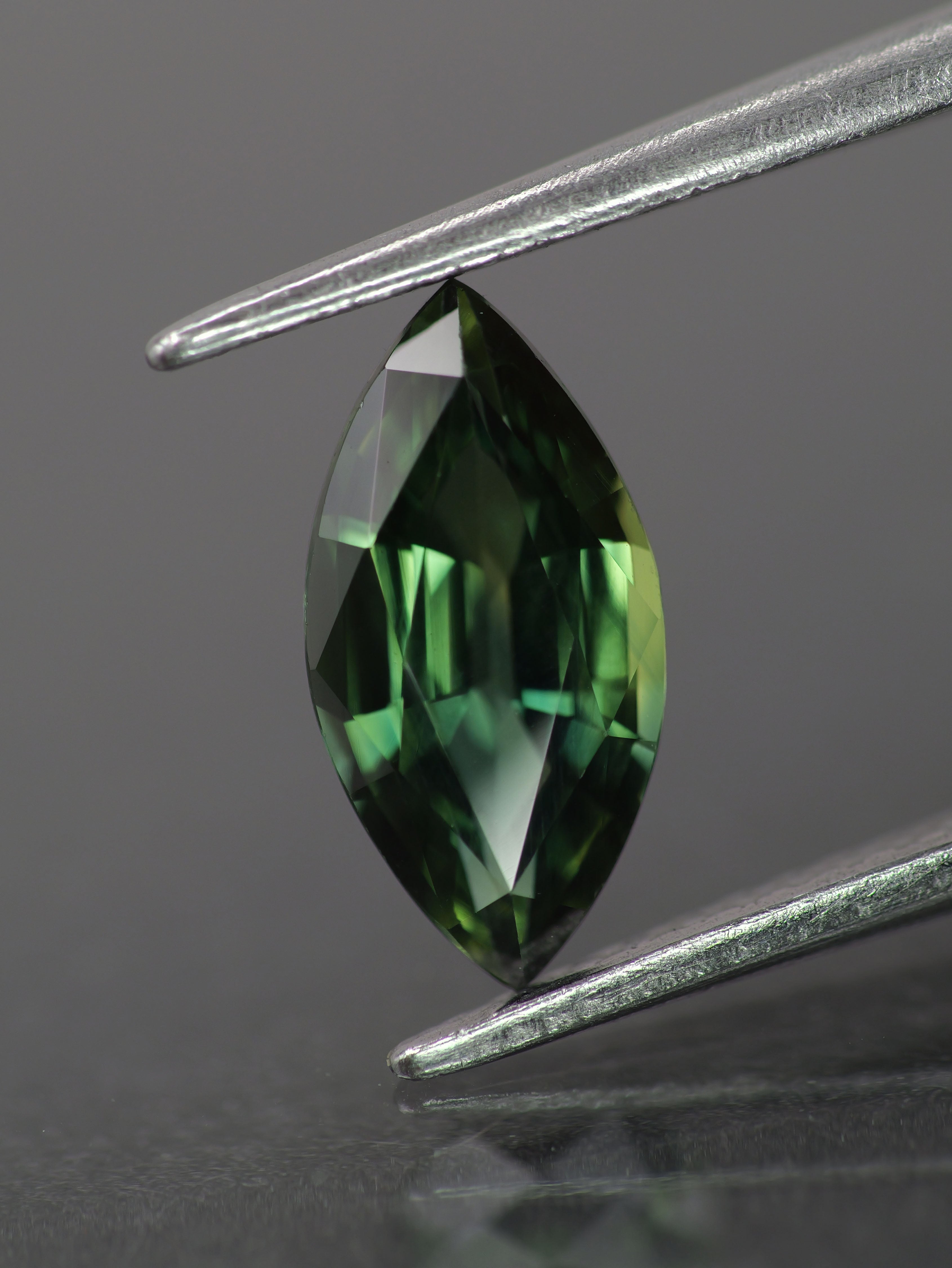 Sapphire | natural, green color, marquise-cut, 10x5mm, *1.2ct - Eden Garden Jewelry™