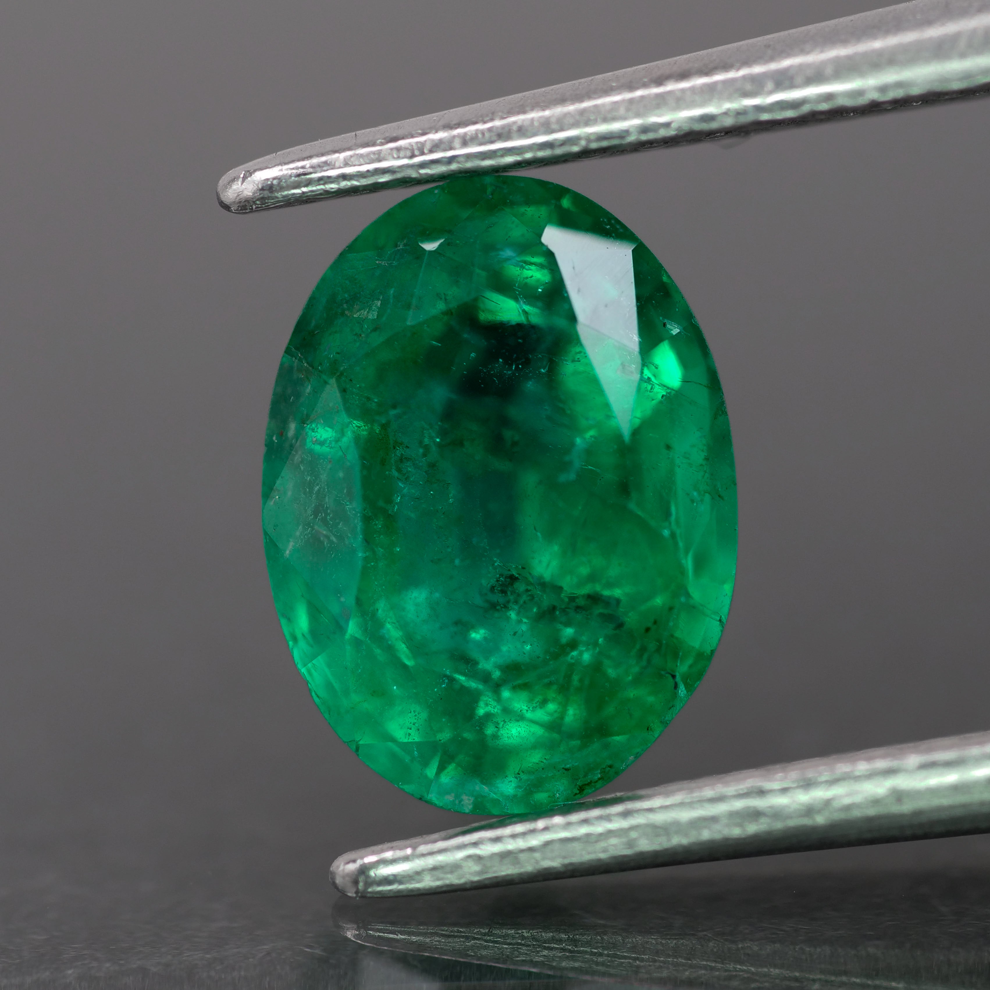 Emerald | natural, green color, oval-cut, *8x6mm, 1ct - Eden Garden Jewelry™