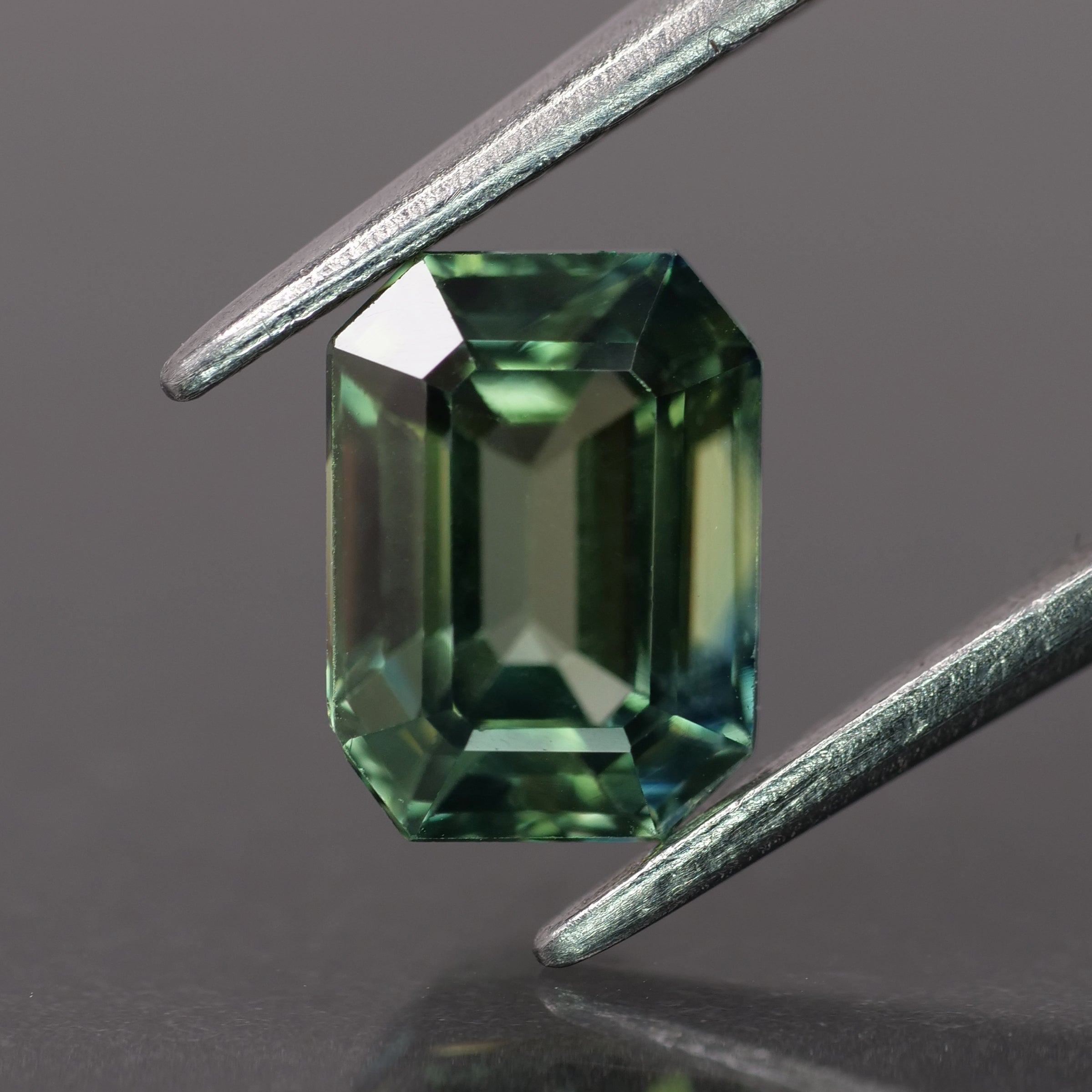 Sapphire | IGI certified | natural, greenish blue color, emerald-cut, *7x5mm, 1.49ct - Eden Garden Jewelry™