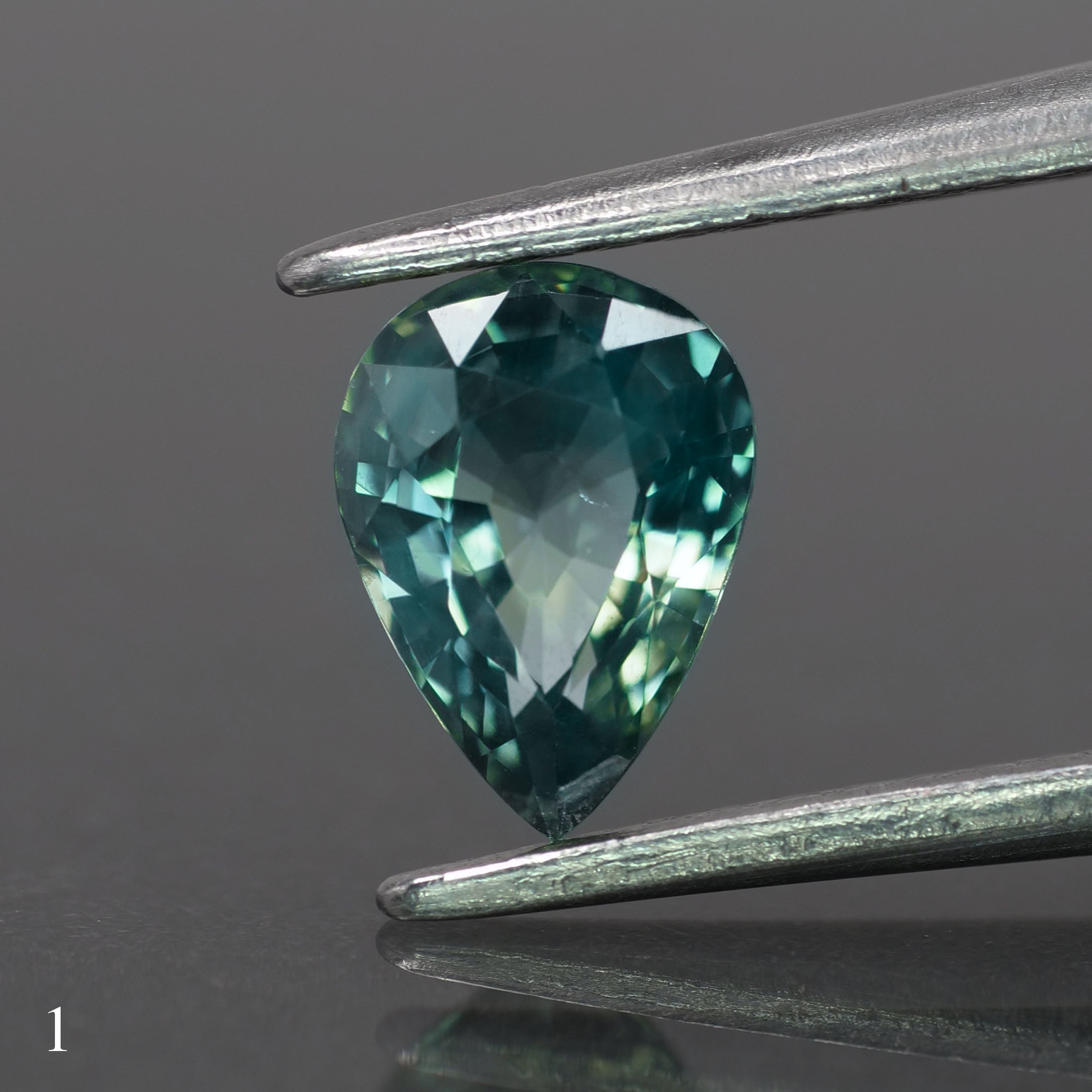 Sapphire | natural, teal color, pear-cut, *7x5mm, *1ct - choose yours - Eden Garden Jewelry™