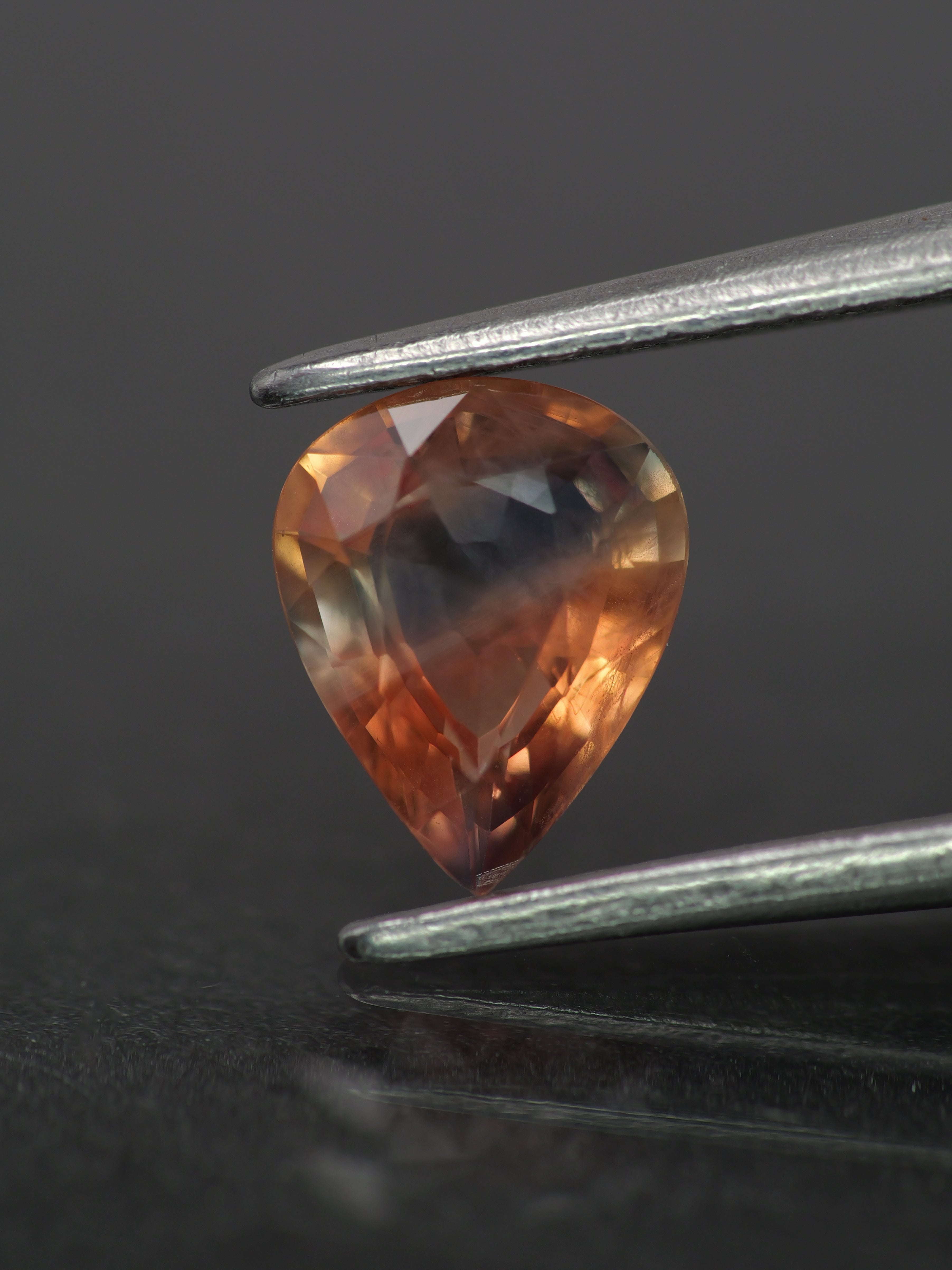 Parti Sapphire | natural, bi-color: orange & blue, pear-cut, 7x5.5mm, 0.85ct, Madagascar - Eden Garden Jewelry™