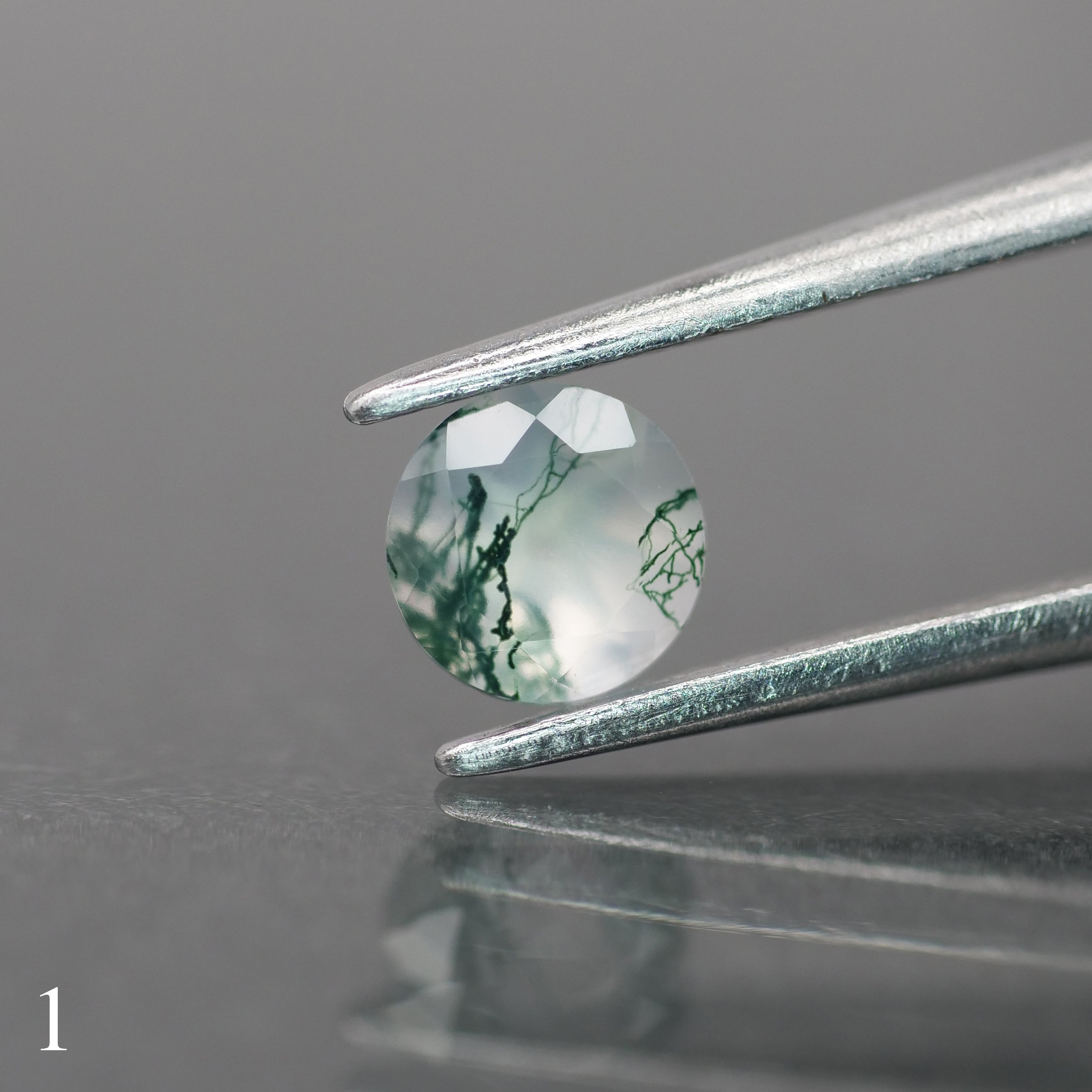 Moss agate | light green color, round-cut, 5mm, 0.5ct - choose yours - Eden Garden Jewelry™