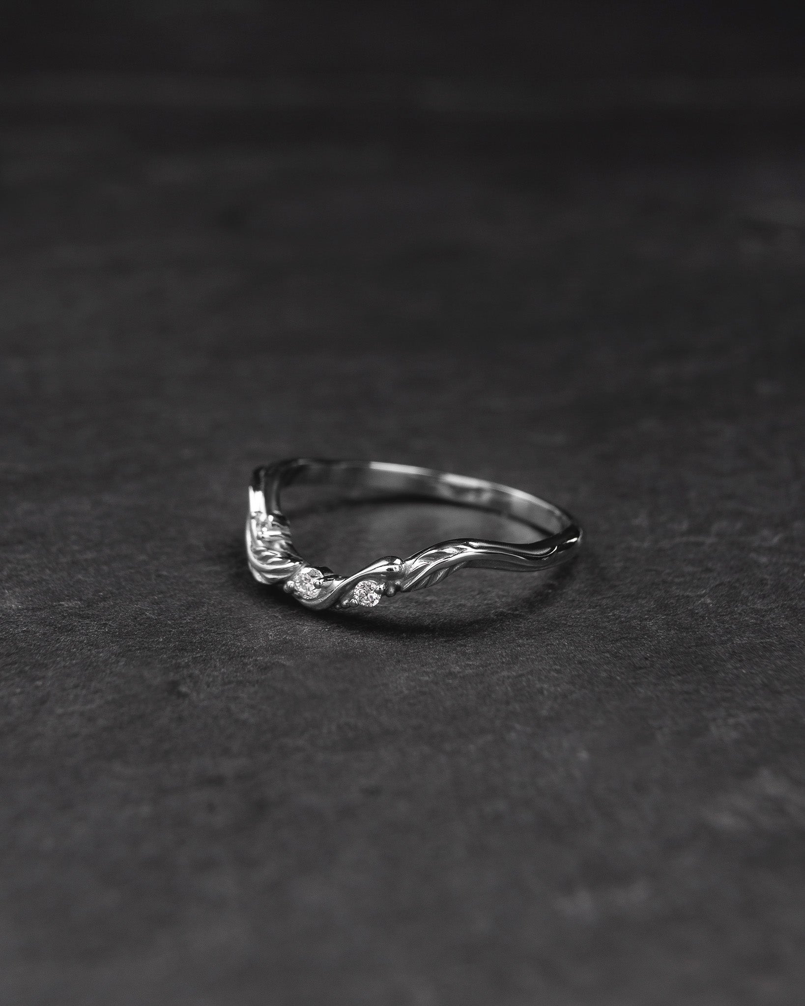 Curved leaf wedding band with diamonds | Matching ring for Undina - Eden Garden Jewelry™